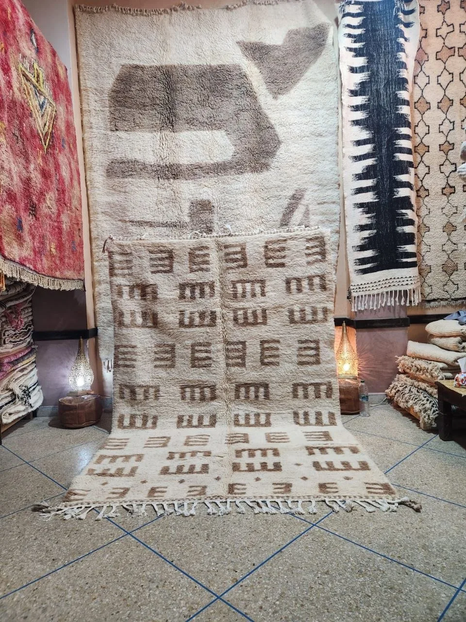 Ivory Beni Ourain rug with brown horizontal comb pattern repeat