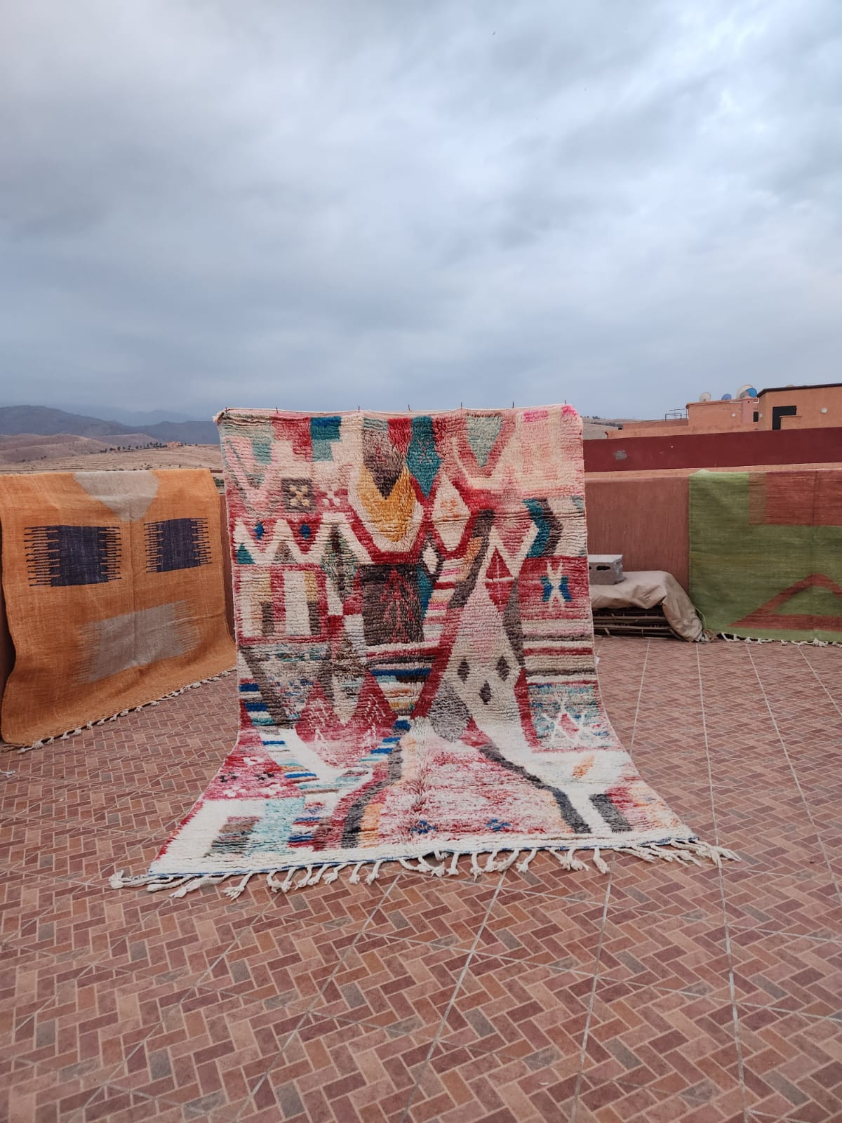 Vintage Boujaad with bold Amazigh diamond motifs in red and teal