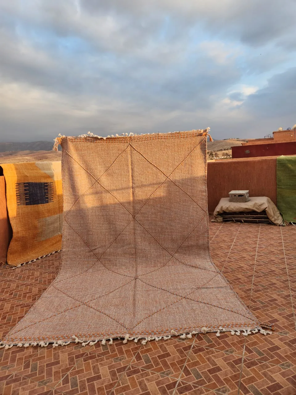 Natural tone flat-woven Kilim in camel, sand and brown with diamond lattice