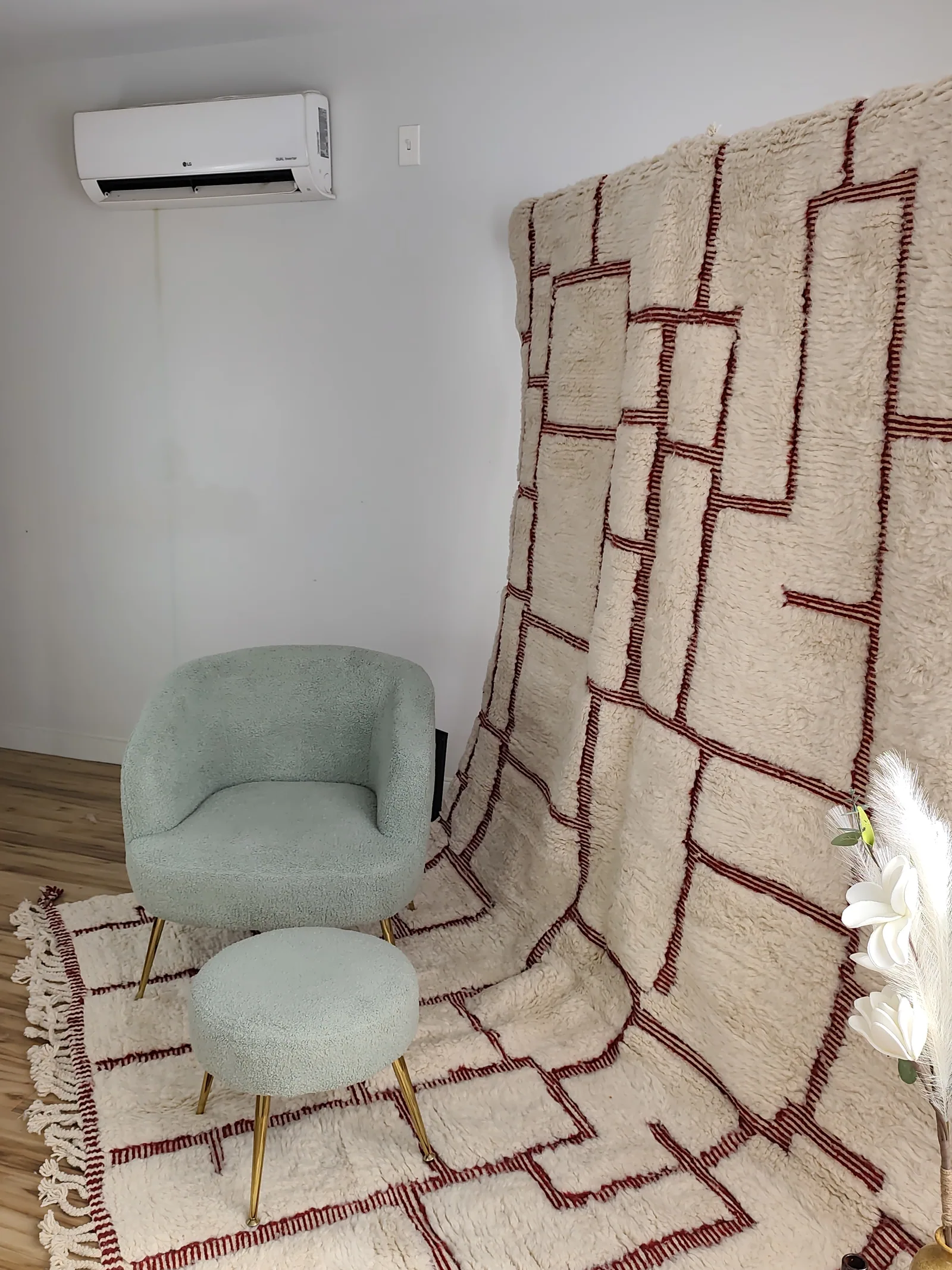 Bouchra &mdash; Moroccan rug, view 9 of 20