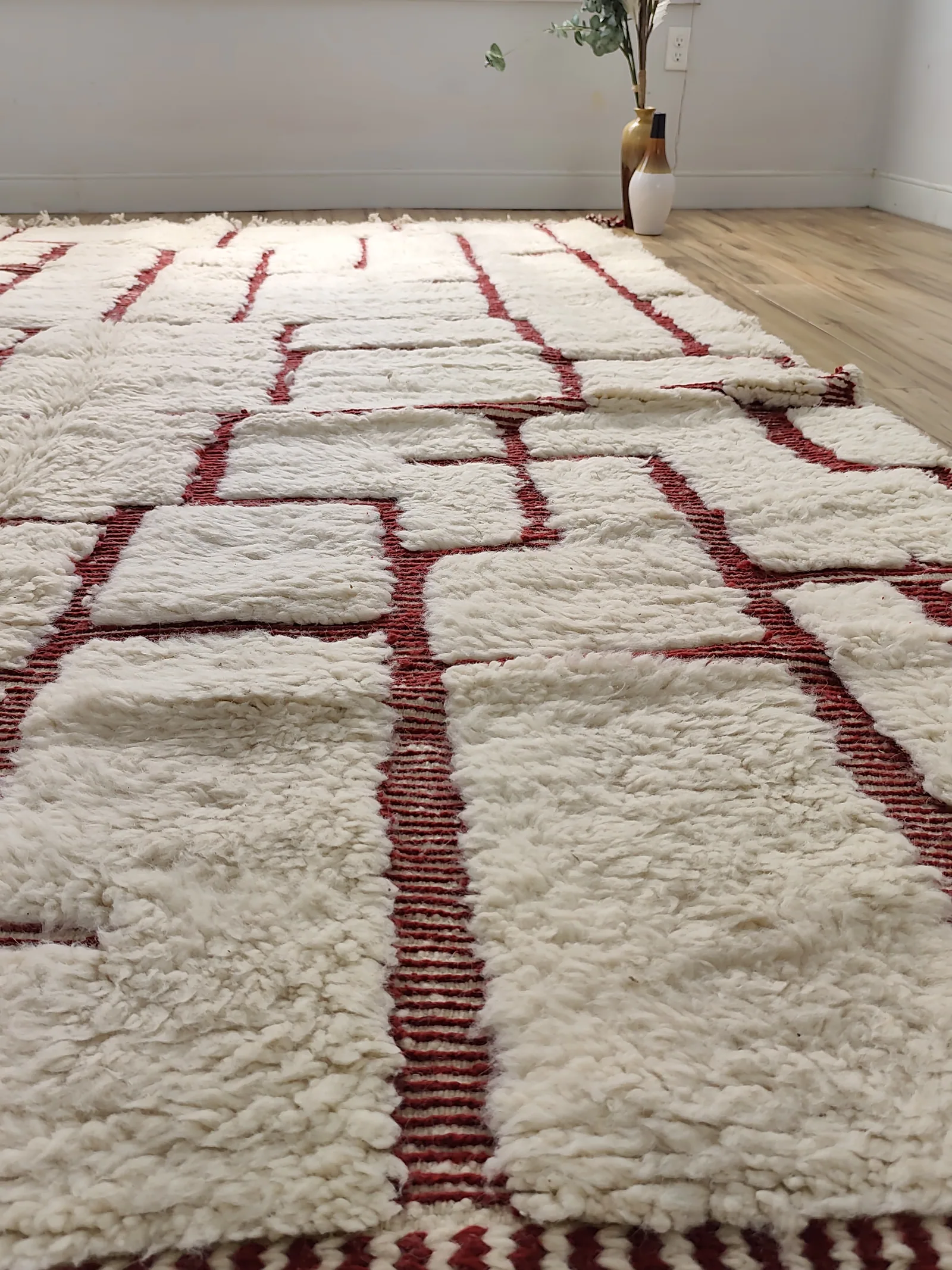 Bouchra &mdash; Moroccan rug, view 17 of 20