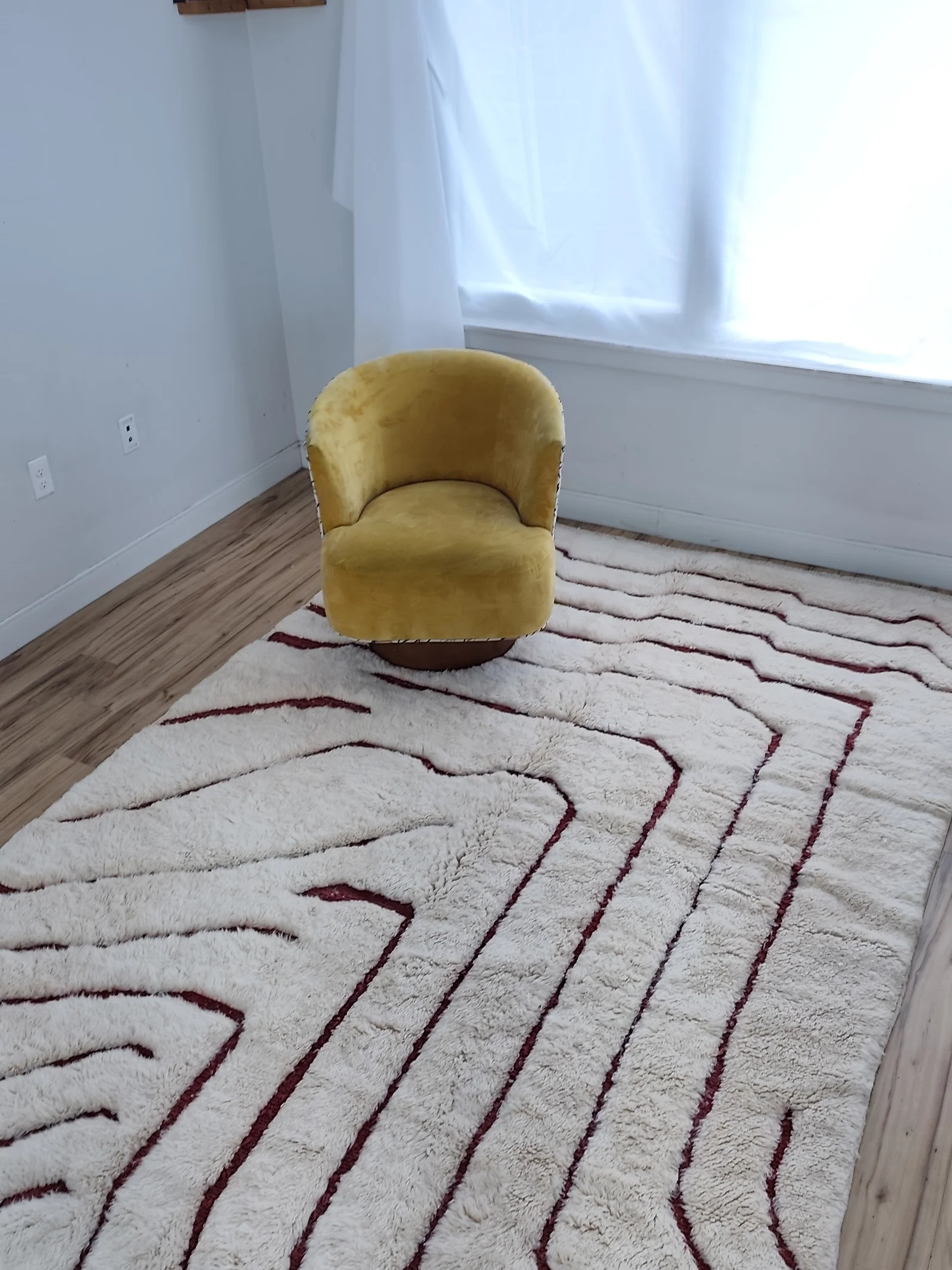 Houda — Moroccan Rug, view 15 of 20
