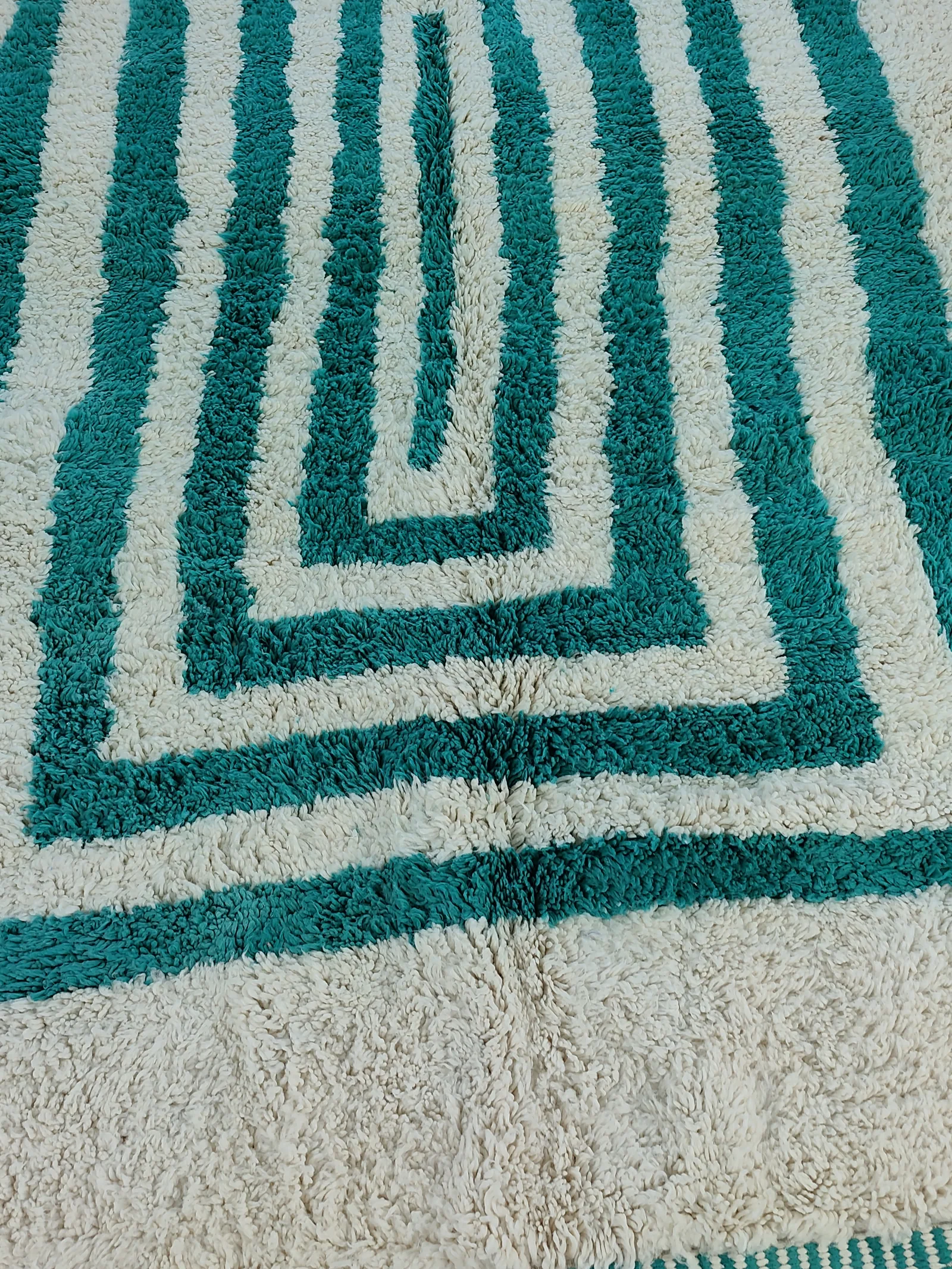 Ouafa &mdash; Moroccan rug, view 5 of 20