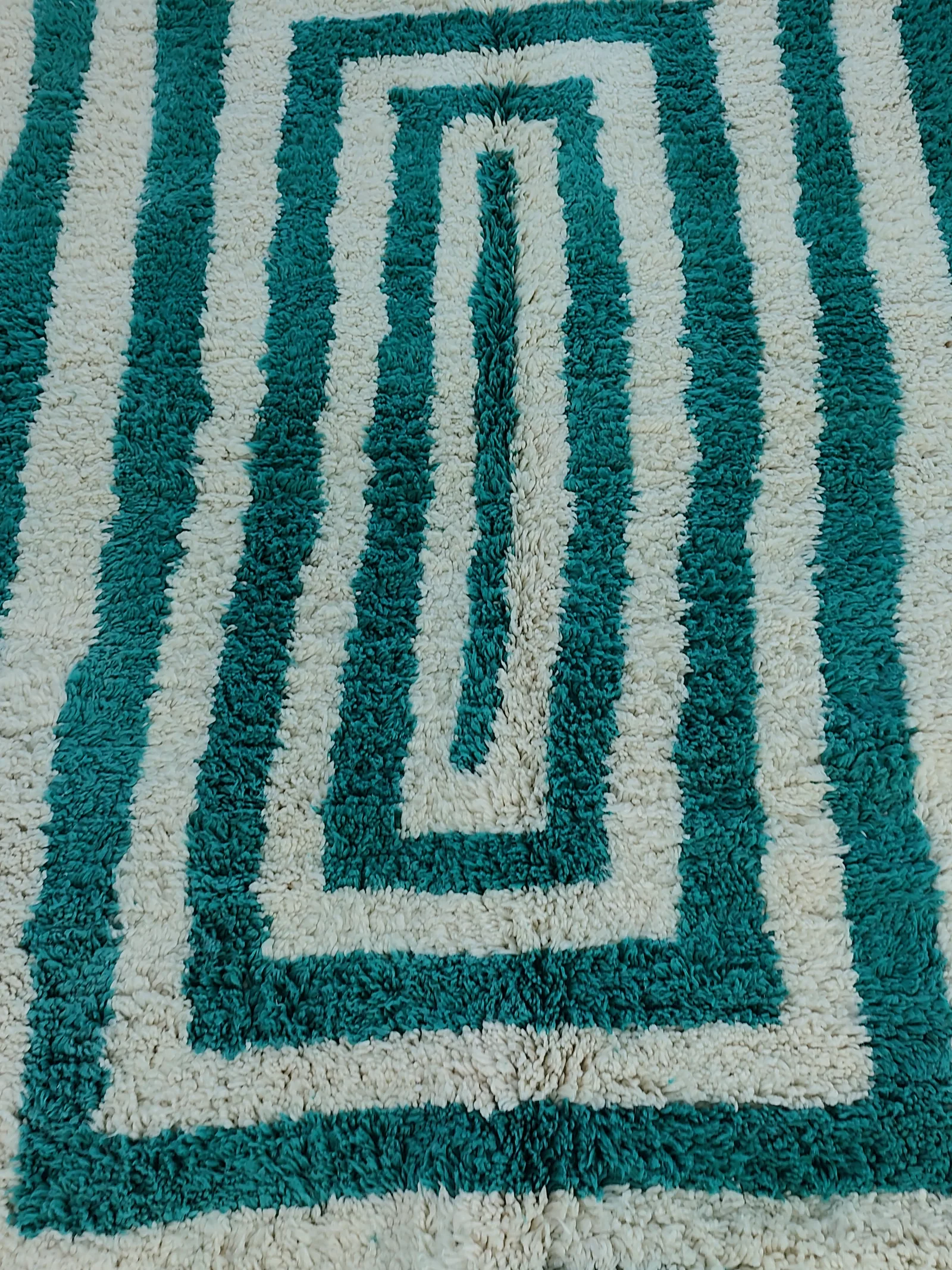 Ouafa &mdash; Moroccan rug, view 8 of 20