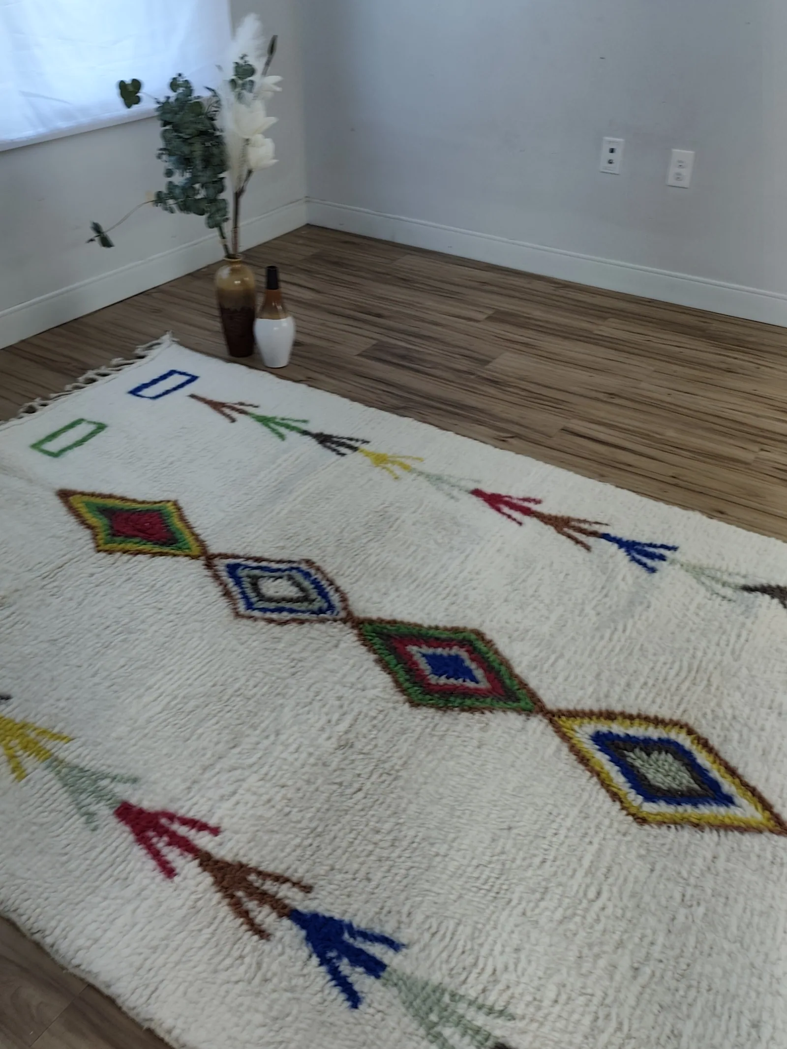Samia &mdash; Moroccan rug, view 4 of 20