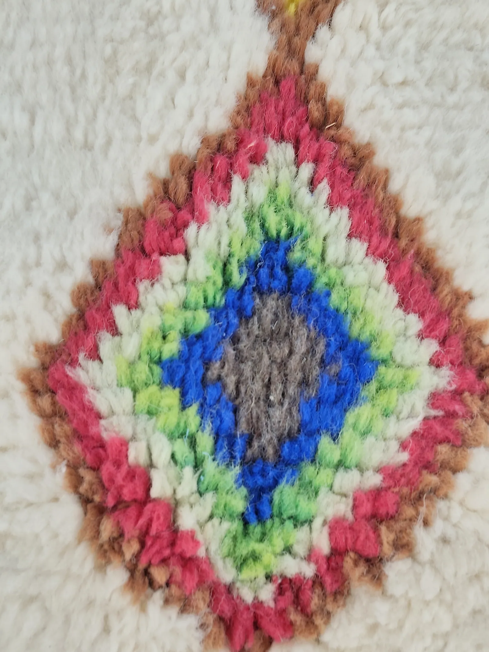 Samia &mdash; Moroccan rug, view 12 of 20