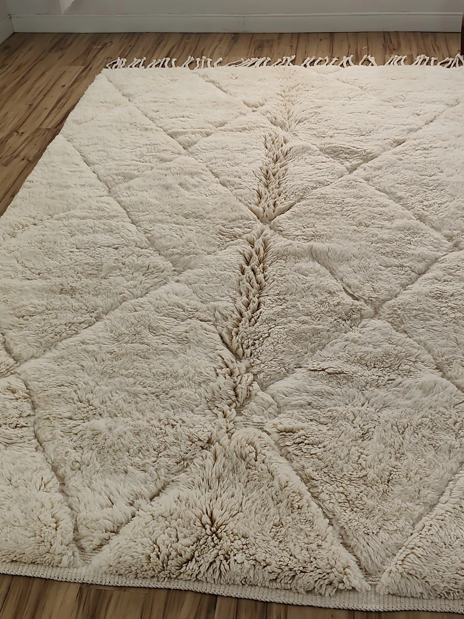 Tanirt — Beni Ourain Moroccan Rug, detail view 2 of 15