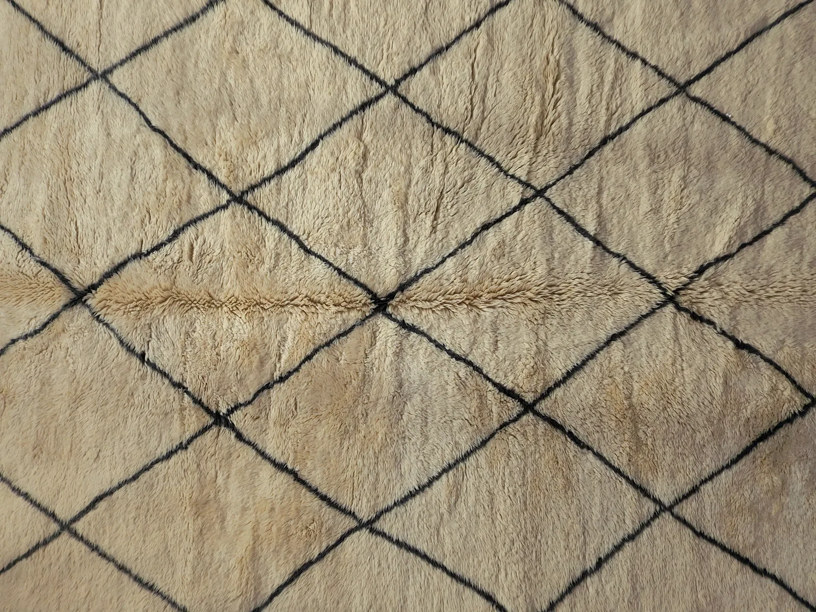 Tifawt — Beni Mrirt Moroccan Rug, view 10 of 14