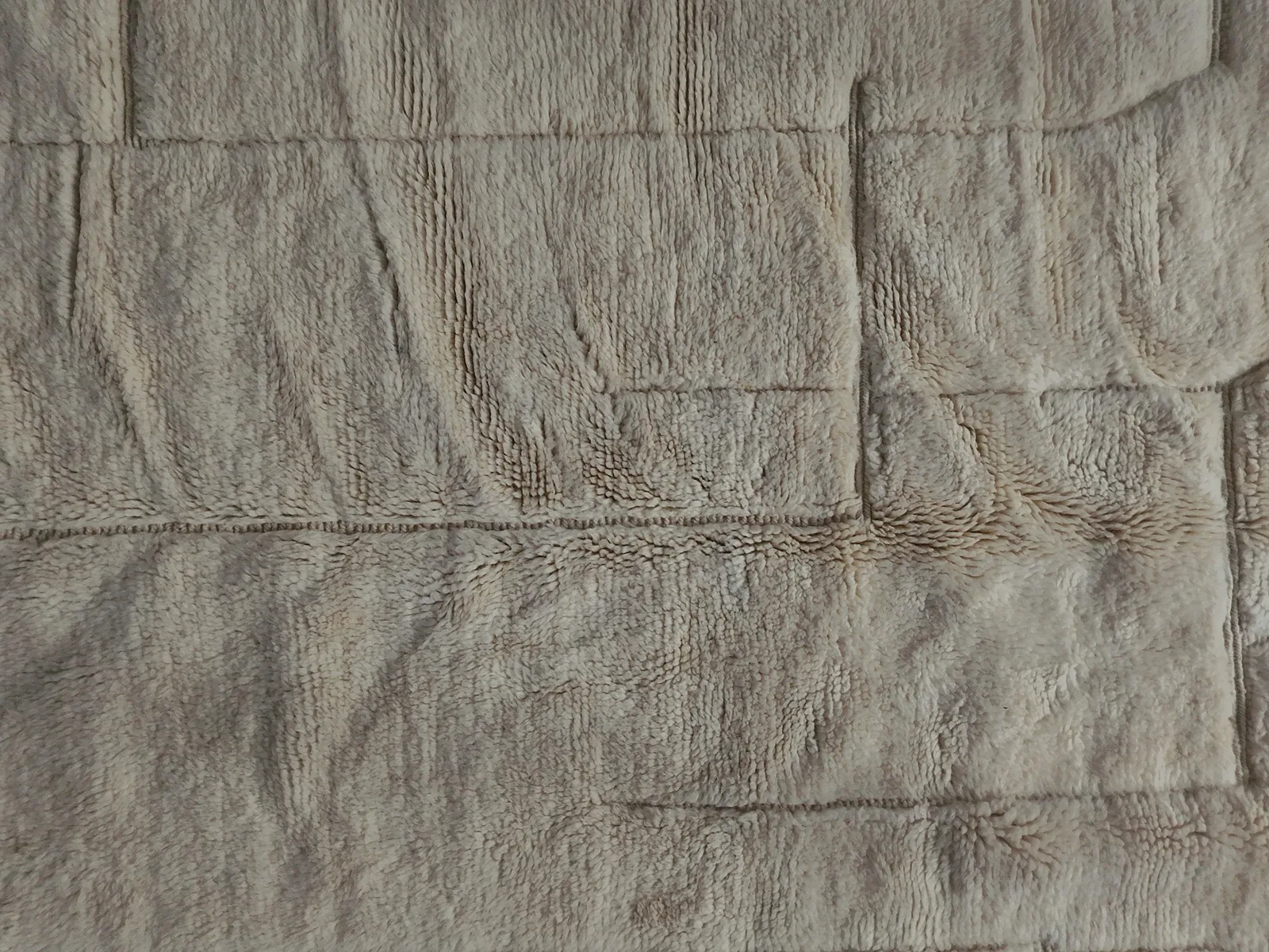 Tilelli — Beni Ourain Moroccan Rug, view 10 of 14