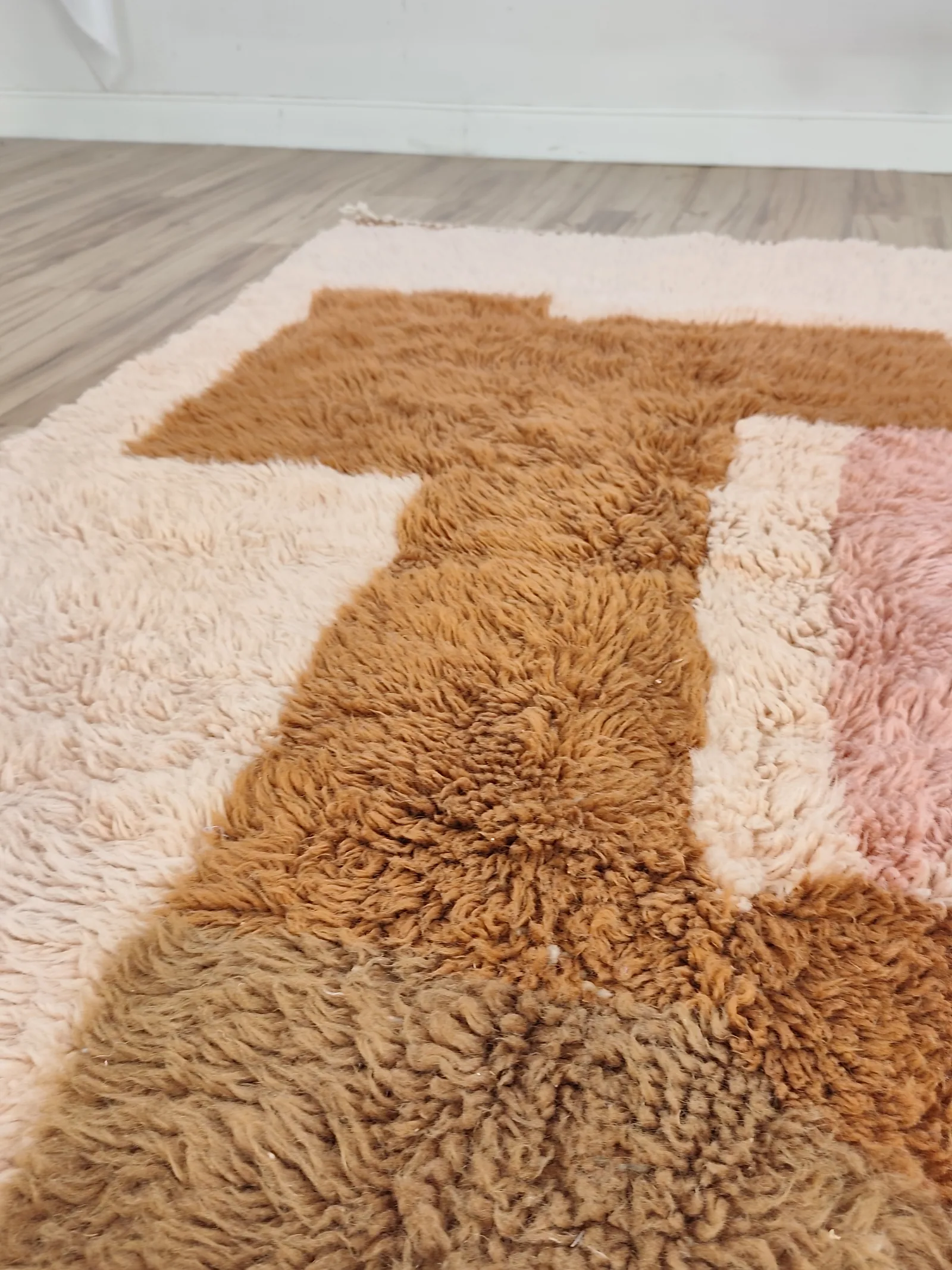 Tislit &mdash; Moroccan rug, view 8 of 20