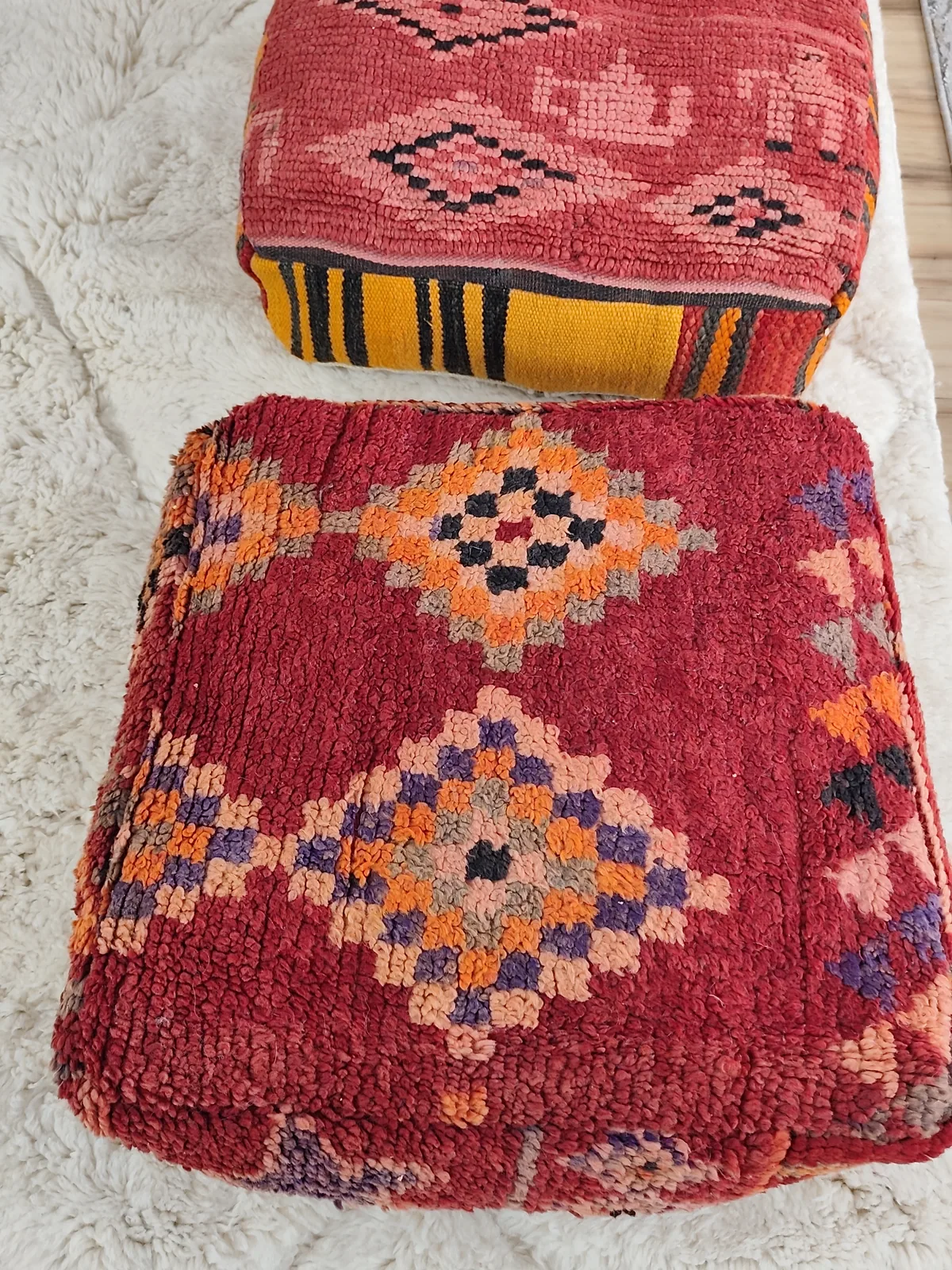 Zohra — amber diamond pouf, top face seen from above, view 3 of 6